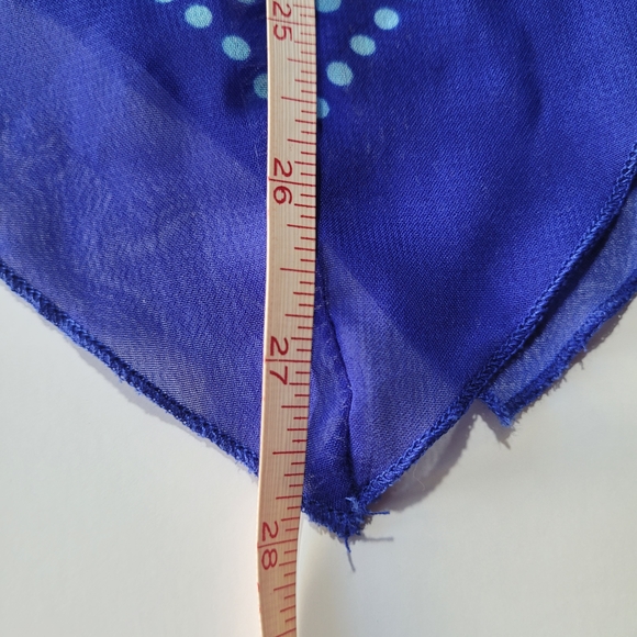 B.L.E.U. Multicolor Abstract Blouse - Picture 12 of 16